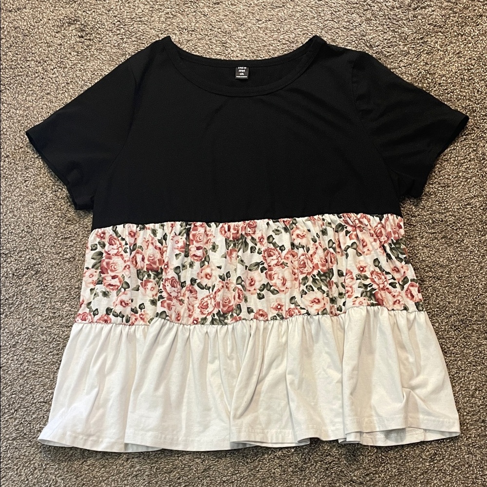 SHEIN Black and White Floral Top